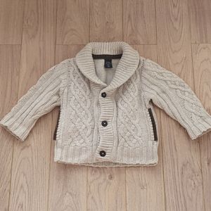 GAP Cream Sweater 18-24M EUC